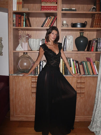 The Seraphina Black Lace Dress