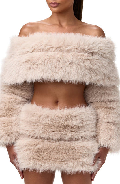 Winter Muse Faux Fur Set